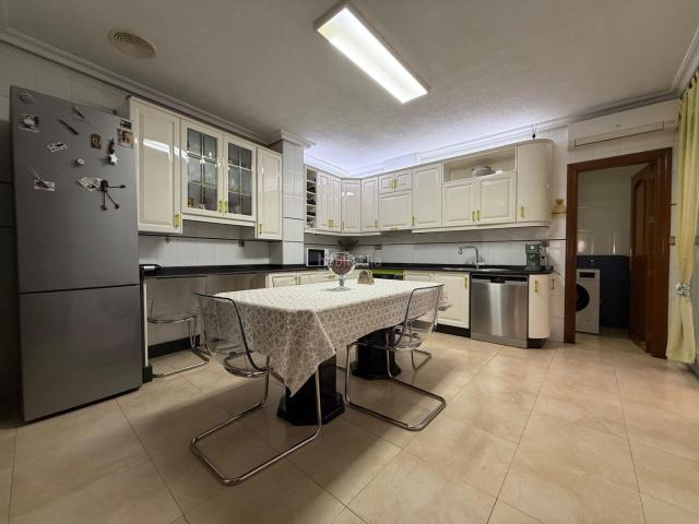 Casa adosada en venta en Molina de Segura, El Castillo San Roque El Carmen. AMPLIA VIVIENDA CON GARAJE DE 114 m2 Y GRAN TERRAZA EN MOLINA DE SEGURA. Casas adosadas Molina de.