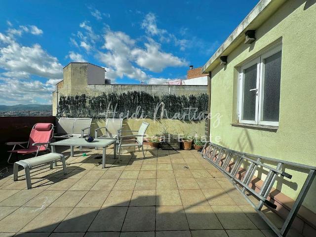 Casa adosada en venta en Molins de Rei, de 210 m² 4 habitaciones por 449.000