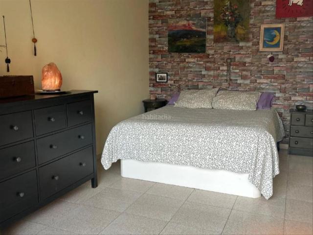 Casa en venta en Mollet del Vallès, Col·legis Nous. Luminosa y espaciosa casa, esquinera, en Mollet del Vallès. Casas Mollet del.