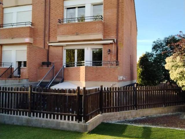 Casa adosada en Venta en Mollerussa