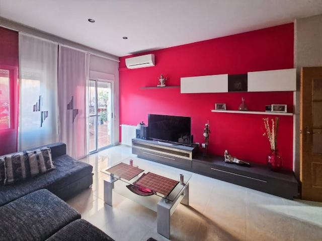 Casa adosada en Venta en Moncada