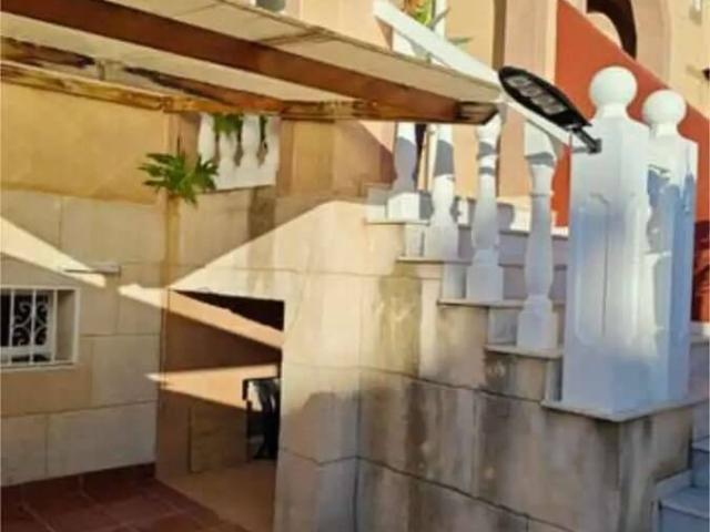 Casa adosada en Venta en Centro ciudad