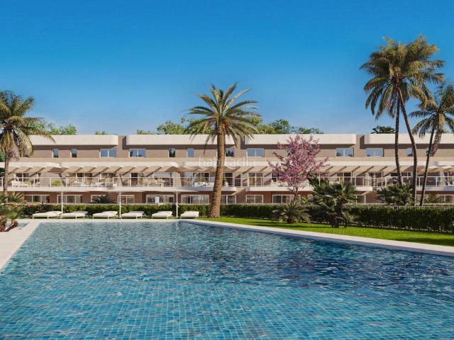 Casa adosada en venta en Monforte del Cid. TU ADOSADO EN ALENDA GOLF. Casas adosadas Monforte del.