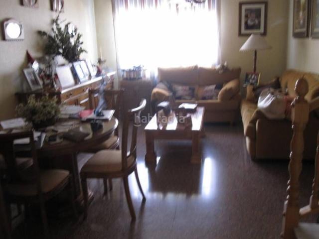 Casa adosada en venta en Monòver. BUNGALOW CENTRICO. Casas adosadas.