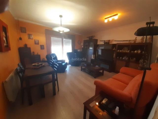 Casa adosada en venta en Monòver. Magnifico adosado en el que te gustaría vivir. Casas adosadas.