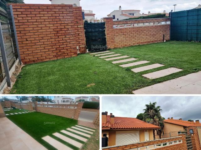 Casa adosada en venta en Mont roig del Camp, El Casalot Costa Dorada. MIAMI PLAYA MASOS D´EN BLADER CHALET ADOSADO LS 130925. Casas adosadas Mont roig del.