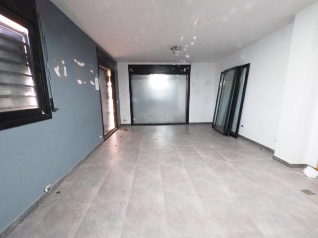 Casa adosada en venta en Montmeló. SE VENDE CASA ADOSADA EN MONTMELO. Casas adosadas.