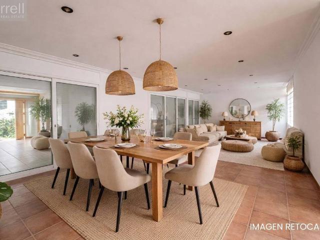 Casa adosada en Venta en Montagut i Oix