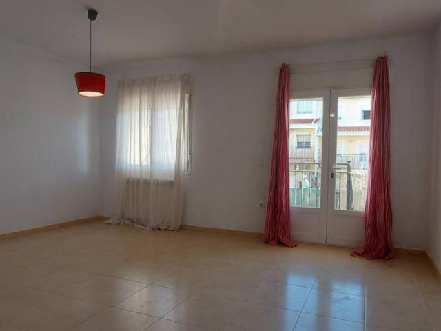 Casa adosada en Venta en Montalbo