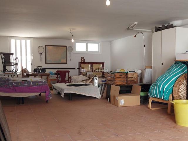 Casa adosada en venta en Montalbo. Casas adosadas.