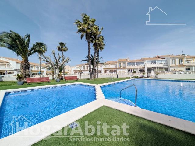 Casa adosada en Venta en Monte y Mar