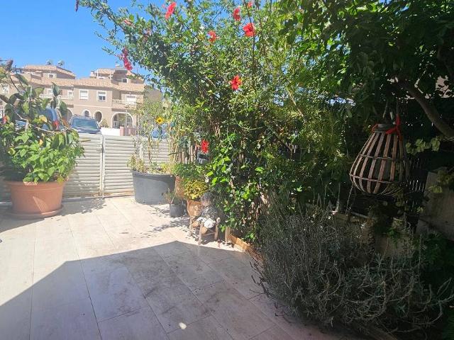 Casa adosada en Venta en Monte y Mar