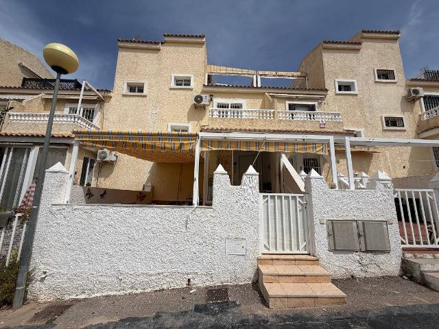 Casa adosada en Venta en Monte y Mar