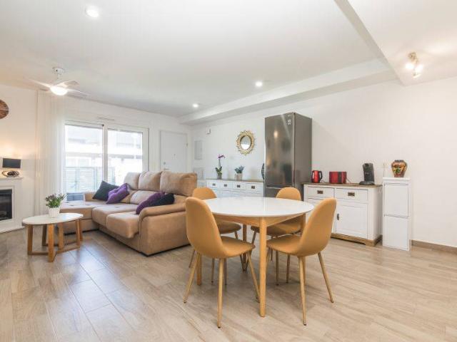 Casa adosada en Venta en Monte y Mar