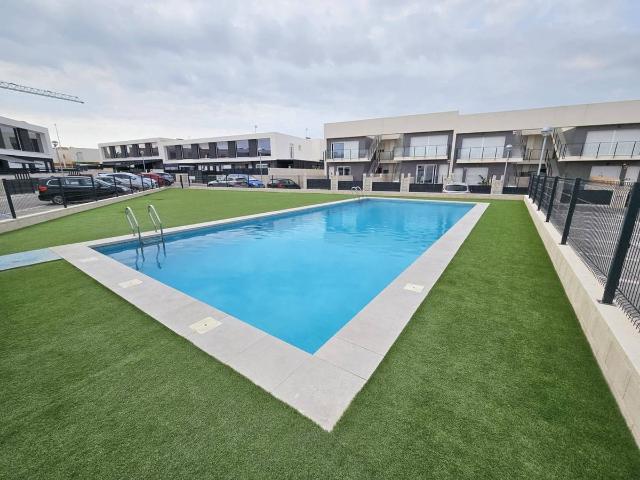 Casa adosada en Venta en Monte y Mar