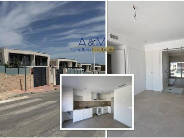 Casa adosada en Venta en Monte y Mar
