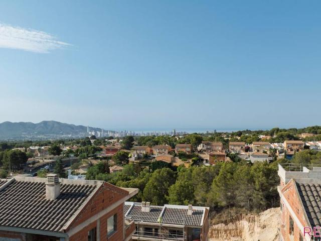 Casa adosada en Venta en Montebello Nou Espai