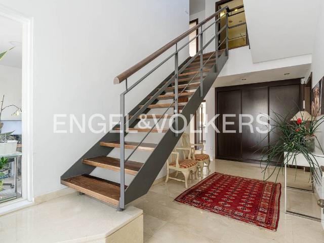Casa adosada en Venta en Montecillo