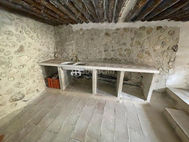 Casa adosada en venta en Moratalla. Casa Adosada a Reformar en Moratalla. Casas adosadas.