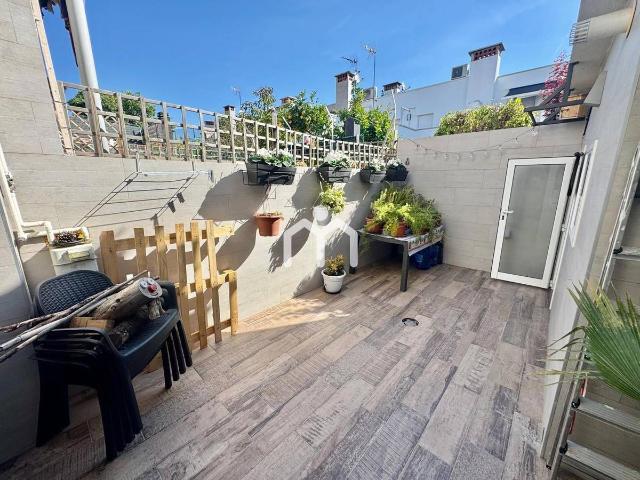 Casa adosada en Venta en Morera