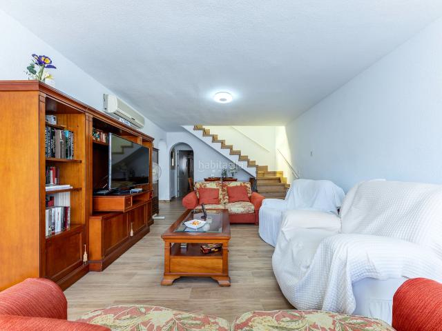 Casa adosada en venta en Mazarrón, Bahia. NUDA PROPIEDAD en venta en Calle Río Mundo. Casas adosadas.