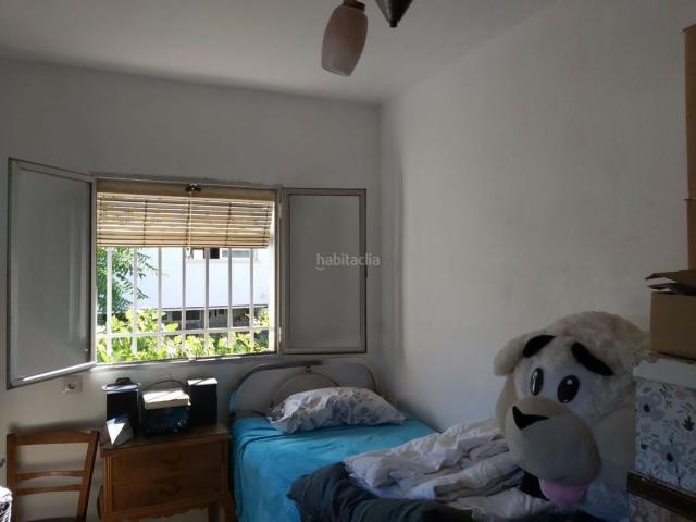 Casa adosada en venta en Madrid, Apóstol Santiago. Casas adosadas.