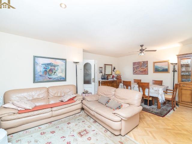 Casa adosada en venta en Madrid, Aravaca. Casas adosadas.