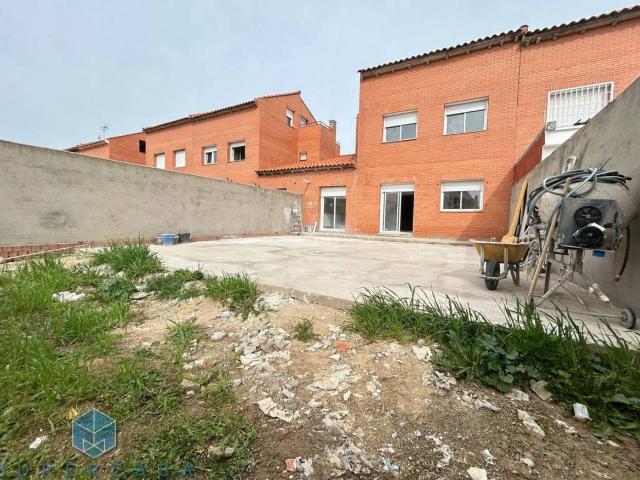Casa adosada en Venta en Magán