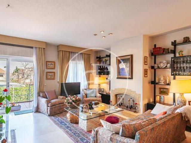 Casa adosada en venta en Majadahonda