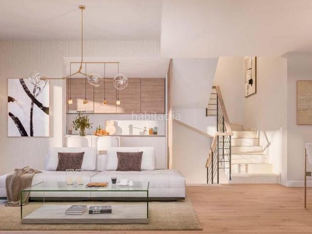 Casa adosada en venta en Málaga, Churriana El Pizarrillo La Noria Guadalsol. EN EL CORAZÓN DE CHURRIANA, A ESTRENAR, OBRA INICIADA, COMPLEJO DE TAN SOLO 37 VIVIENDAS, CALIDAD, DISEÑO Y.