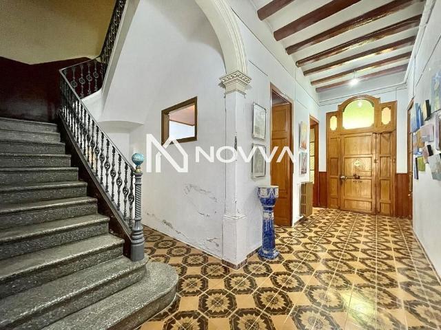 Casa adosada en venta en Malgrat de Mar, de 300 m² 8 habitaciones por 348.000