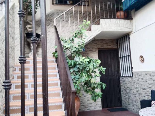 Casa adosada en Venta en Mancha Real