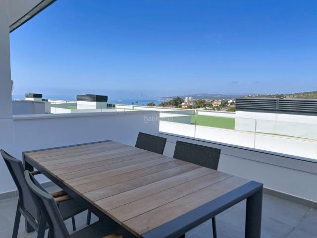 Casa adosada en venta en Manilva, Chullera. Adosada con vistas panorámicas al mar, Gibraltar y África cerca de Sotogrande. Casas adosadas.