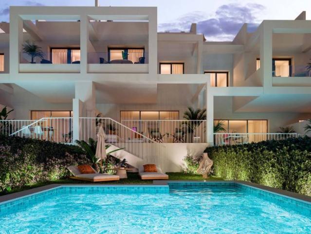 Casa adosada en Venta en Manilva Pueblo