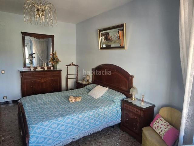 Casa adosada en venta en Manlleu. Manlleu casa unifamiliar en venta zona tranquila. Casas adosadas.