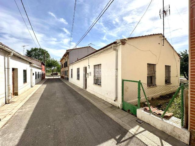 Casa adosada en Venta en Marchamalo