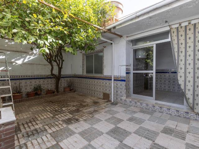 Casa adosada en Venta en Maracena
