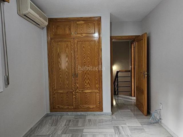 Casa adosada en venta en Maracena. CASA DE 213 m2 CON 3 DORMITORIOS, GARAJE, PATIO Y TERRAZA EN MARACENA. Casas adosadas.