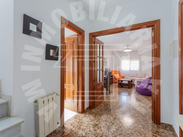 Casa adosada en venta en Maracena. CASA EN MARACENA EN VENTA. Casas adosadas.