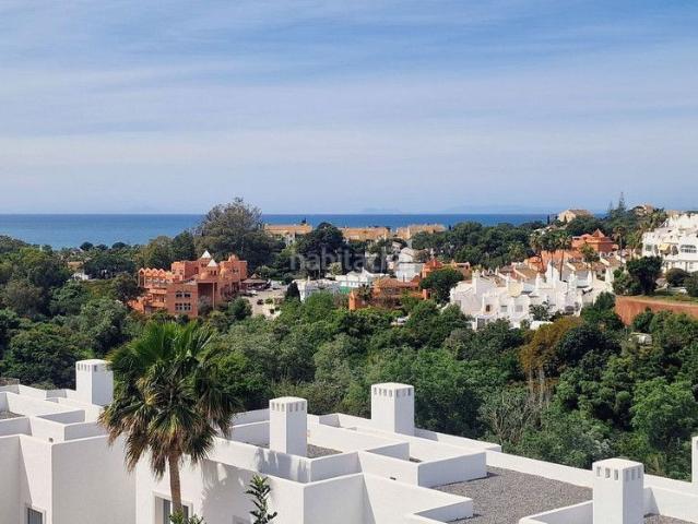 Casa adosada en venta en Marbella, Cabopino Artola. La Romana, en la zona de Artola Alta. Casas adosadas.
