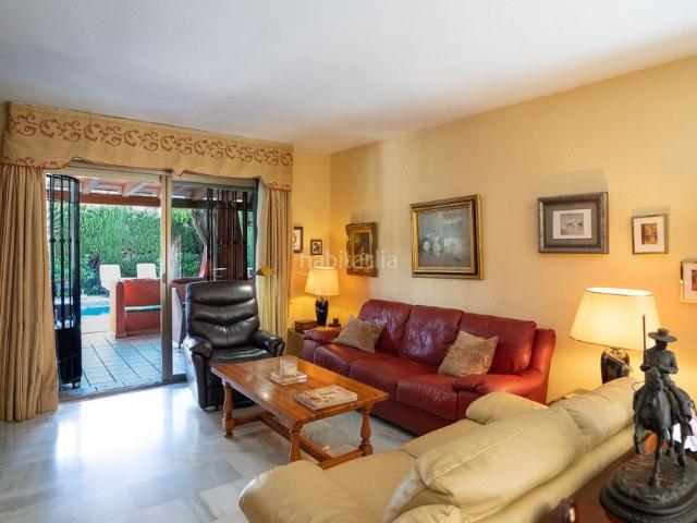 Casa adosada en venta en Marbella, Casco Antiguo. Casas adosadas.