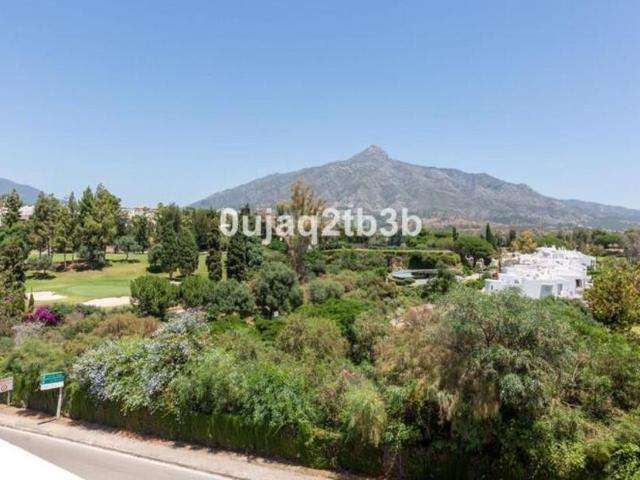 Casa adosada en venta en Marbella, Aloha. Casas adosadas.