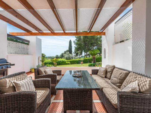 Casa adosada en venta en Marbella, Aloha. Oasis de Lujo y Exclusividad en Last Green: Casa Adosada con Vistas Espectaculares. Casas adosadas.