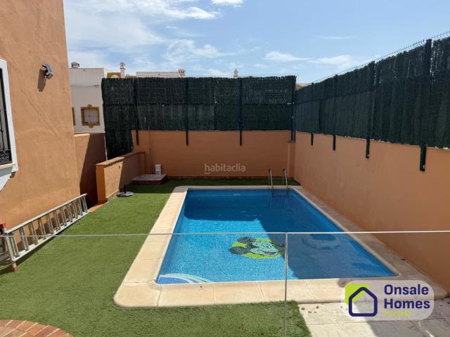 Casa adosada en venta en Marbella, Bello Horizonte Lindasol. Casas adosadas.