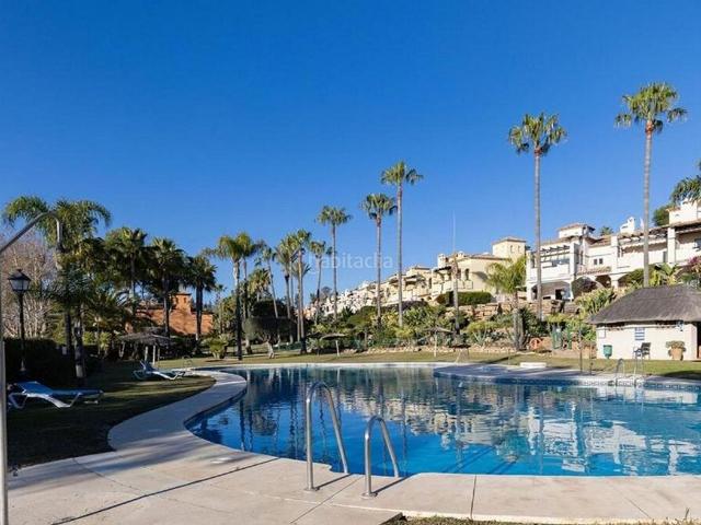 Casa adosada en venta en Marbella, Guadalmina Baja. Casas adosadas.