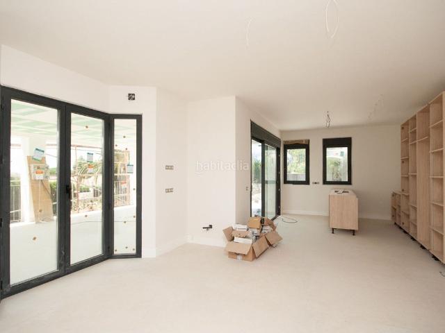Casa adosada en venta en Marbella, Elviria. Casas adosadas.