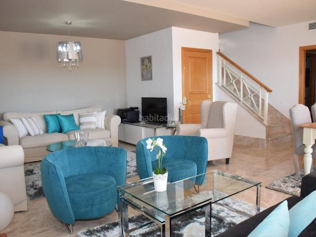 Casa adosada en venta en Marbella, Los Monteros. Casas adosadas.