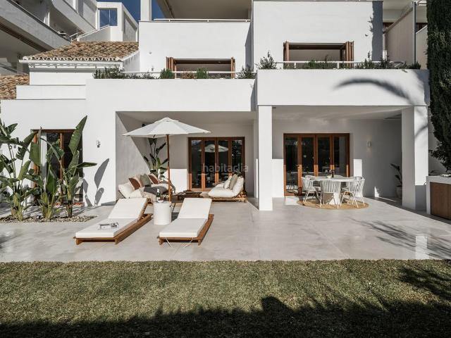 Casa adosada en venta en Marbella, Los Naranjos. Casas adosadas.