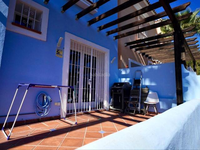 Casa adosada en venta en Marbella, Los Naranjos. Casas adosadas.