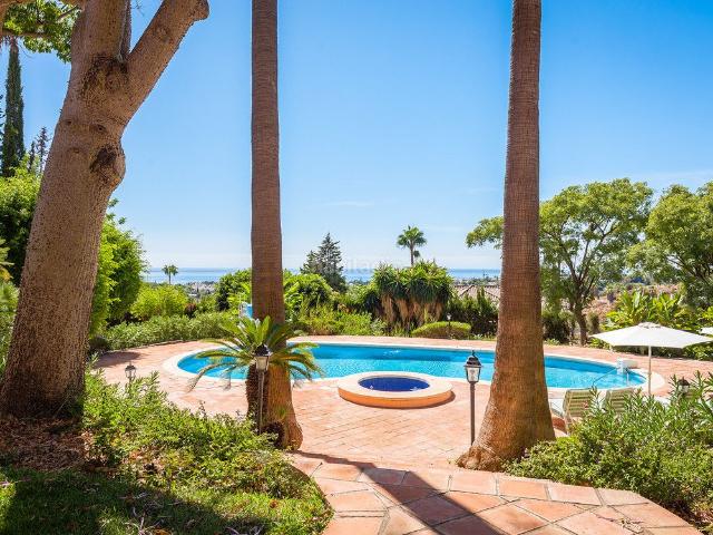 Casa adosada en venta en Marbella, La Carolina Guadalpín. Casas adosadas.